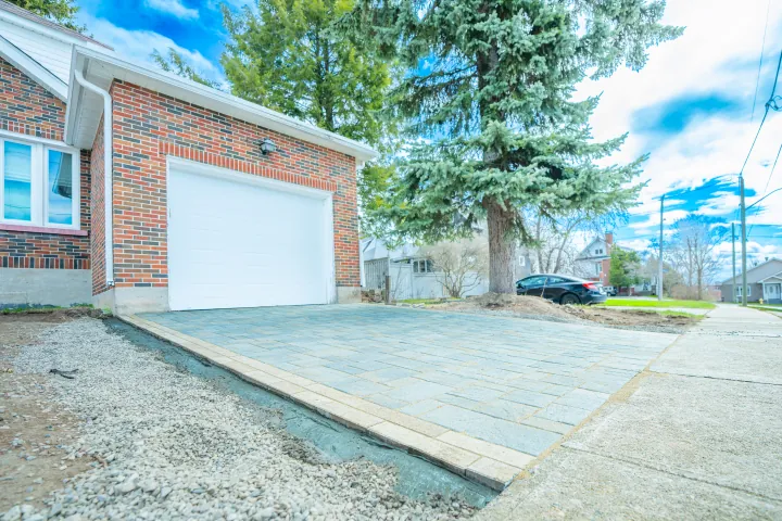 Interlock driveway from the side angle.